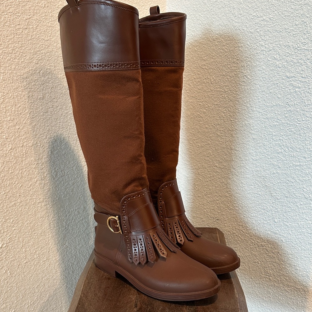 SALVATORE FERRAGAMO Brown Trish Rain riding boots PVC /leather Size 6
